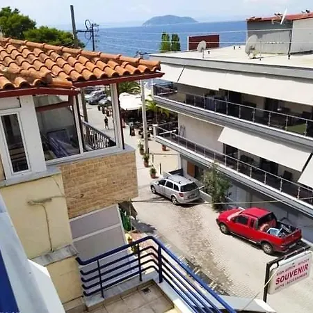 Stratos Family Apartments & Studios Neos Marmaras Room photo